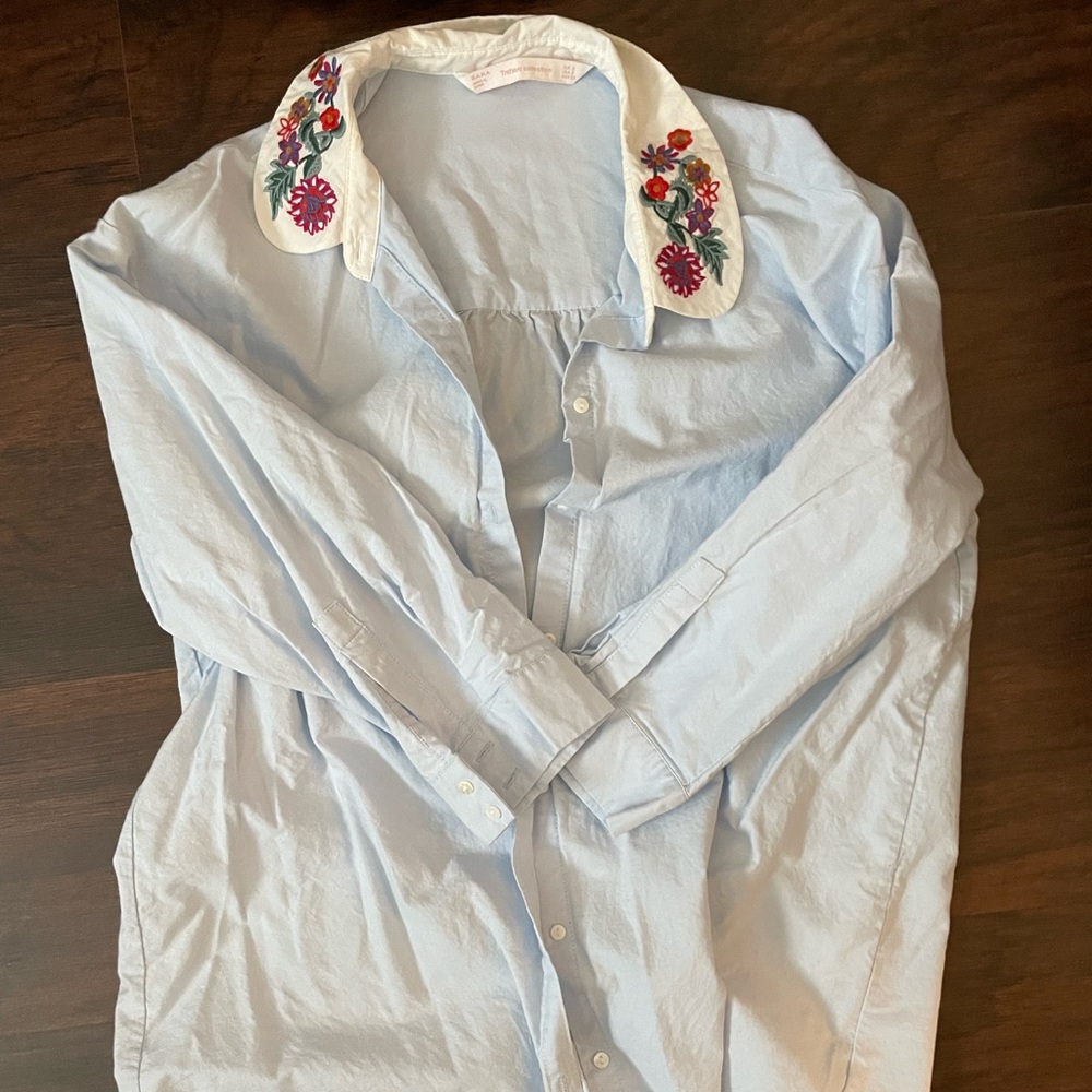 Zara button down with floral collar